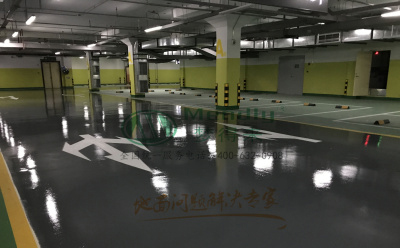 ‌旧地面翻新方案：静宁环氧地坪涂层覆盖混凝土裂缝修复技术